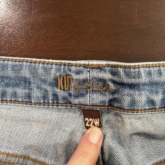 Kut from the Kloth Catherine Boyfriend Jeans Women's Plus 22W Medium Wash Blue - Picture 2 of 9